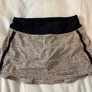 Lululemon tennis shirt